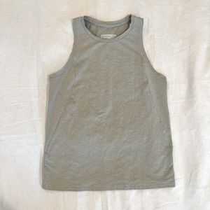 OV Outdoor Voices Oatmeal High Neck Tank Size Small